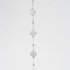 J&Y Foglia Moissanite armband with leaf-shaped design featuring sparkling moissanite stones on a silver-tone chain.